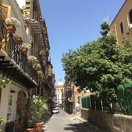 Casa Ballaro Centro Storico 公寓 *